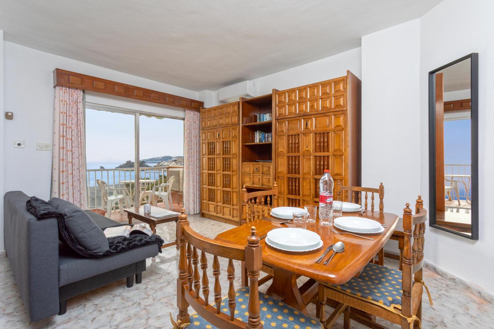 1004 - Beachfront Apartment On El Paseo, 4 Pers - Air Conditionning - Wi-Fi - Smart Tv Almunecar Bagian luar foto